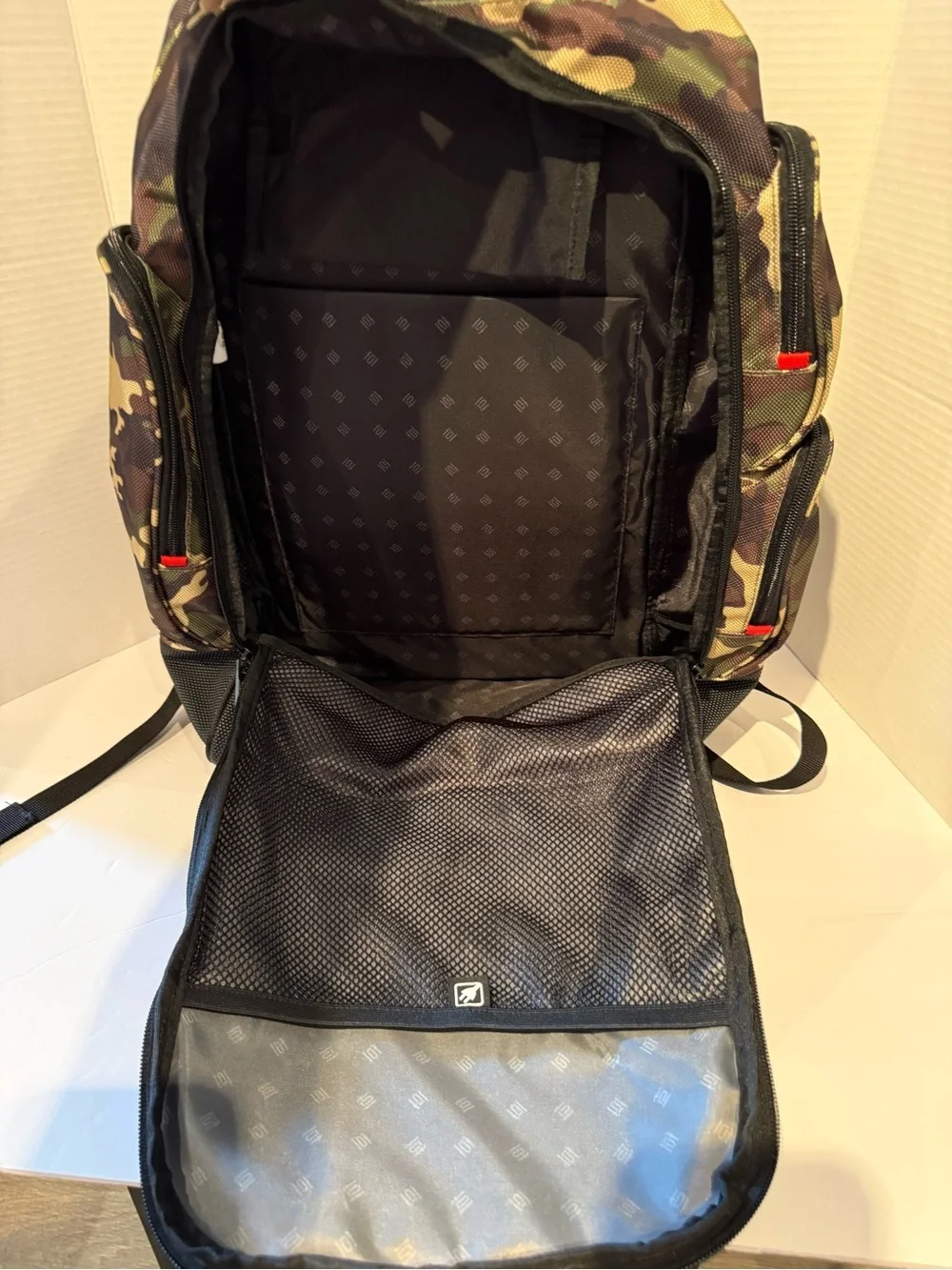 FUL refuge Camo Laptop Backpack - Green Camo